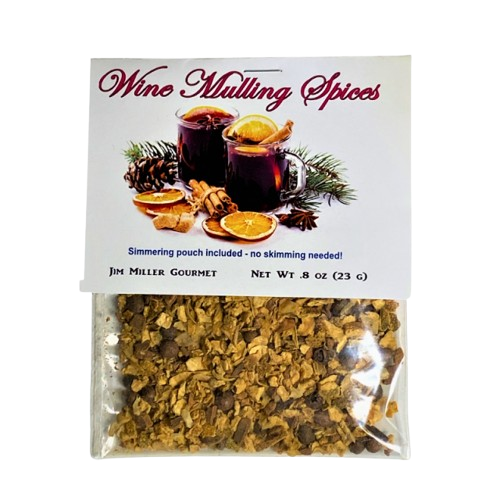 A small pouch of mulling spices used for flavoring wine, cider and tea with fragrant spices. With a fold over the top label.